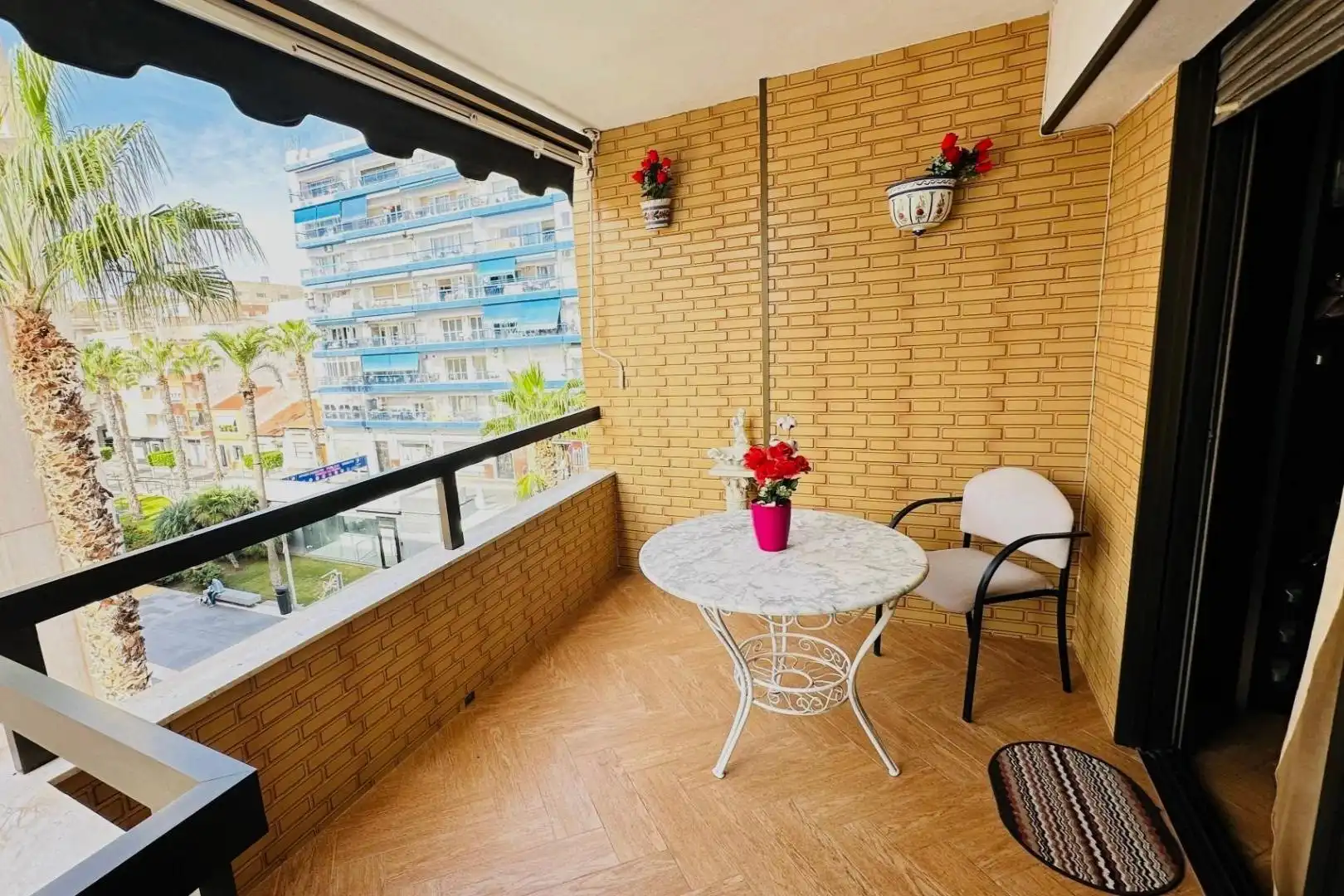 Apartament amb terrassa en venda a Calle MORIONES 22, imagen 2
