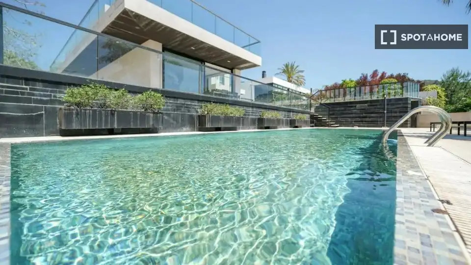 Piscina de Pis de lloguer en Sagunto / Sagunt amb Aire condicionat, Calefacció i Moblat
