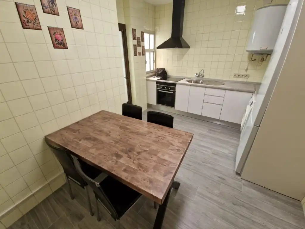 Cocina de Piso de alquiler en Puertollano con Aire acondicionado, Terraza y Amueblado