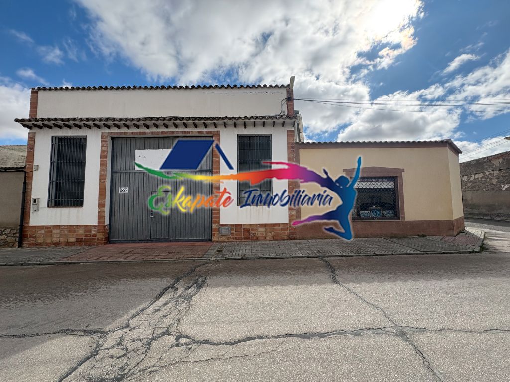 Nau industrial en venda en Villacañas