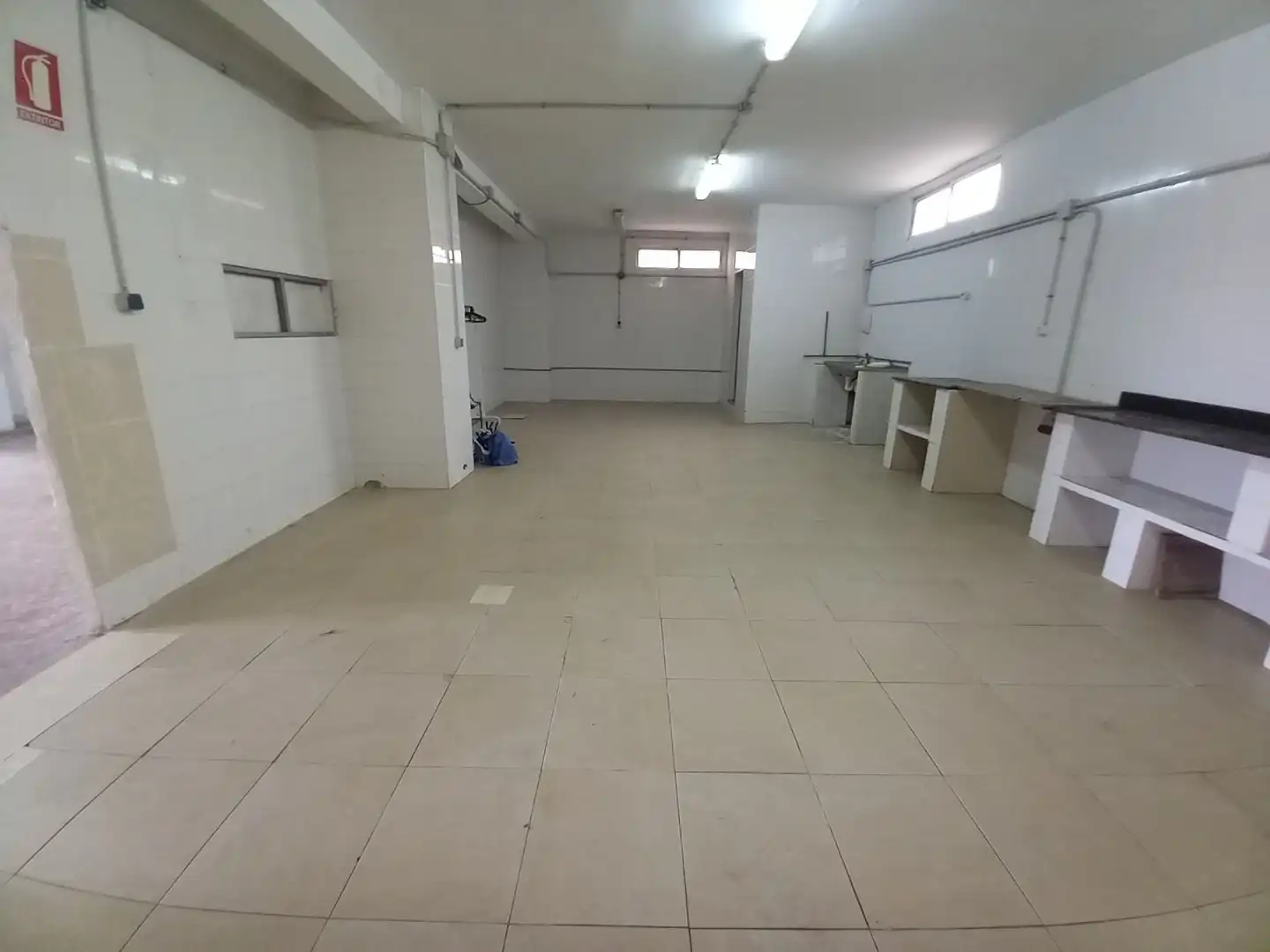 Local en venta en Arriate con Terraza