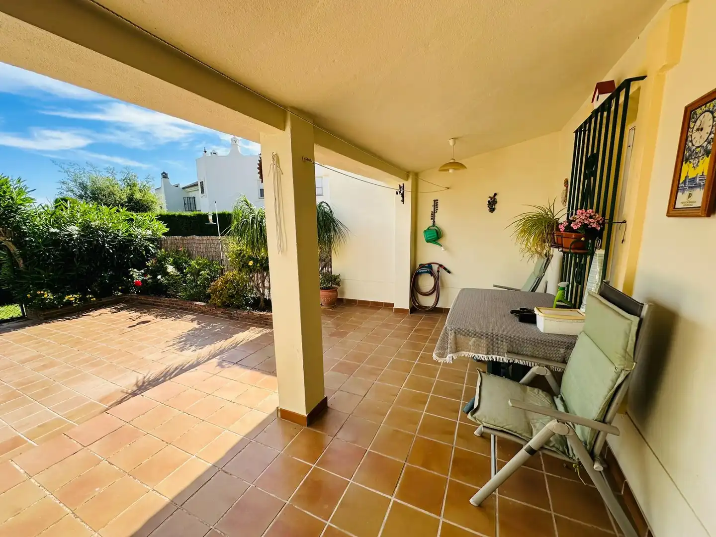 Terrassa de Casa adosada en venda en Mijas amb Aire condicionat, Calefacció i Jardí privat