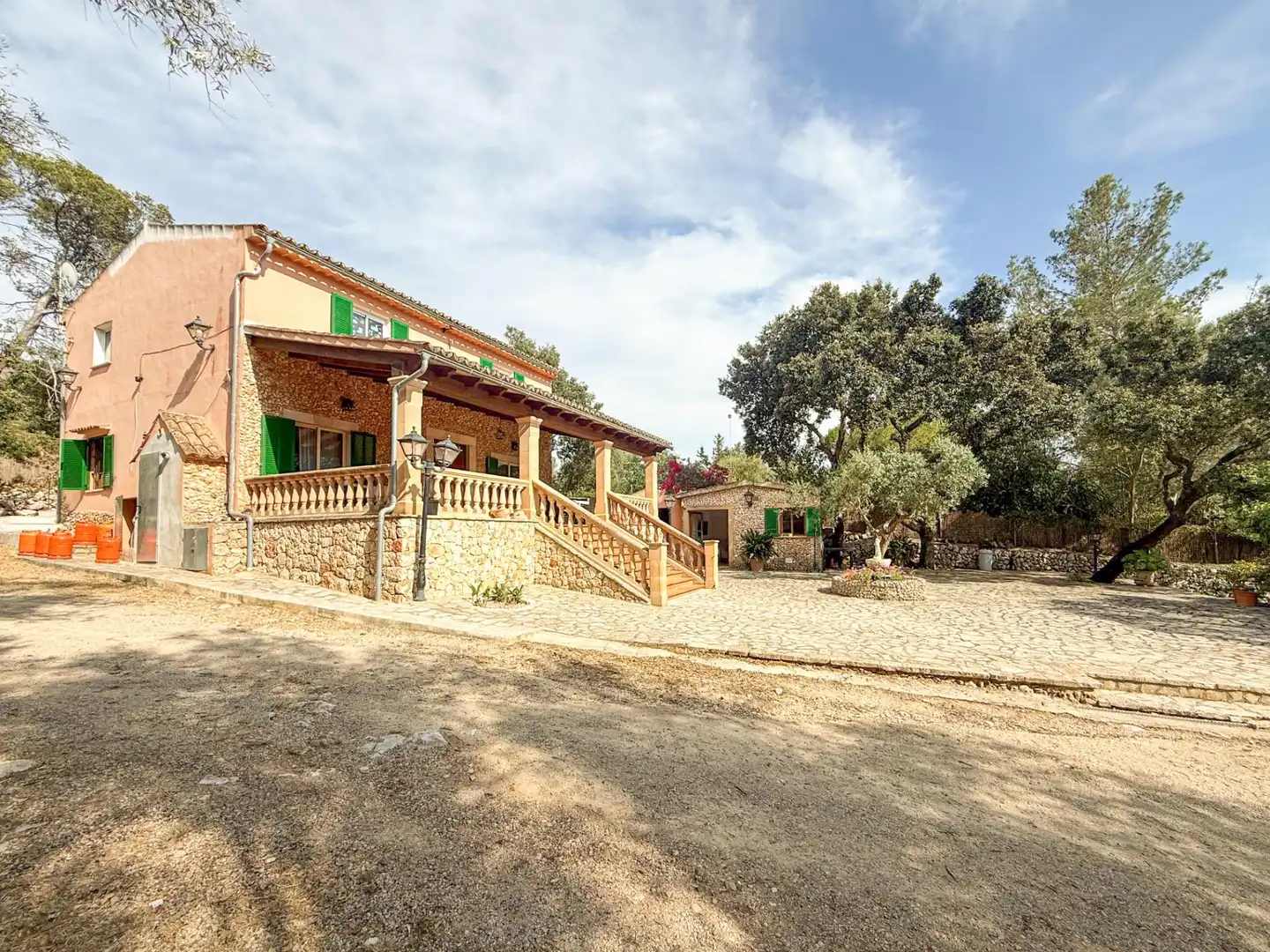 Vista exterior de Finca rústica en venta en Sencelles con Aire acondicionado, Jardín privado y Terraza