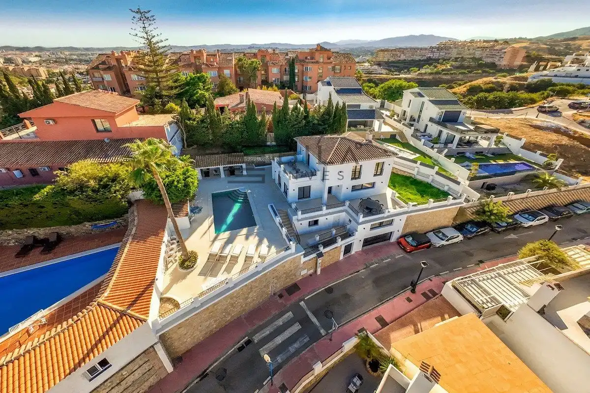 Villa con piscina in vendita a C/ Amapolas, imagen 10