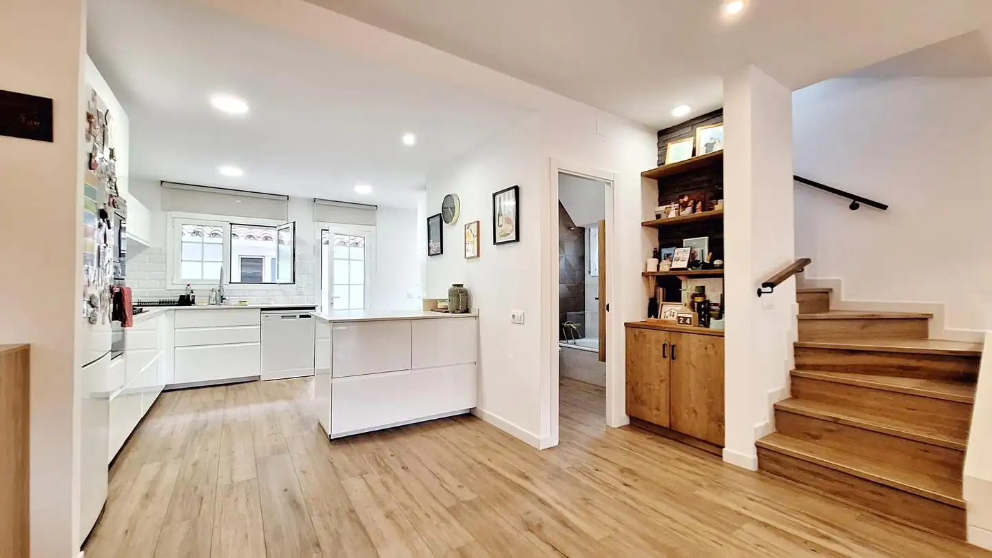 Maison avec jardin à vendre à Avinguda Comtal, imagen 9