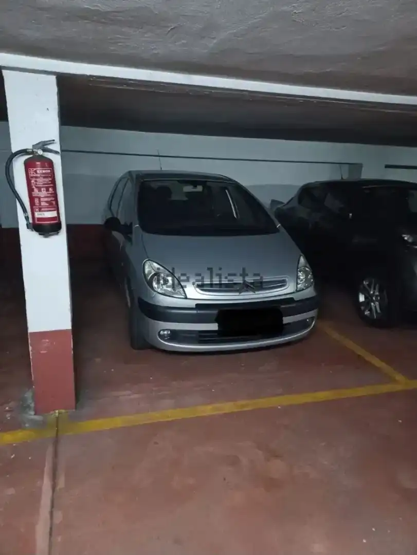 Aparcament de Estudi en venda en Vigo 