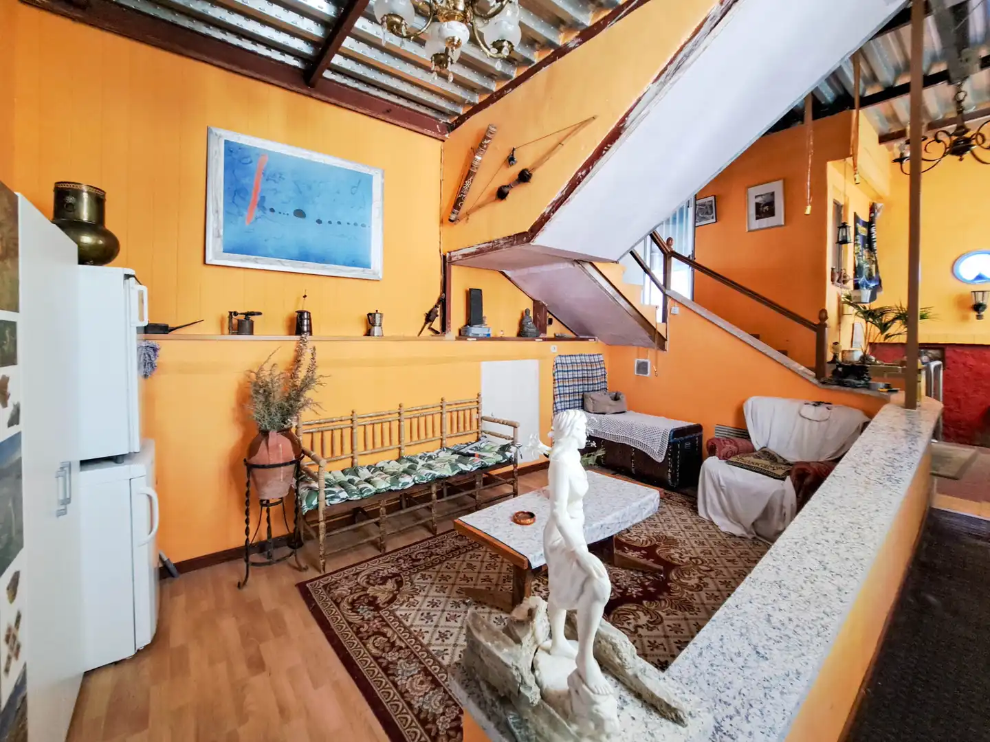 Sala d'estar de Casa o xalet en venda en Chinchón amb Calefacció, Jardí privat i Terrassa