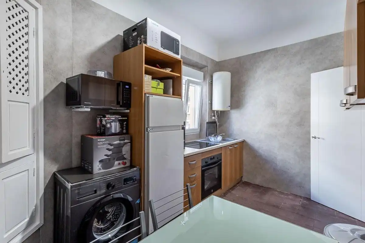 Cocina de Piso de alquiler en Granada con Aire acondicionado, Amueblado y Balcón