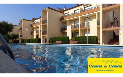 Piscina de Casa o xalet en venda en L'Escala amb Terrassa, Moblat i Piscina comunitària