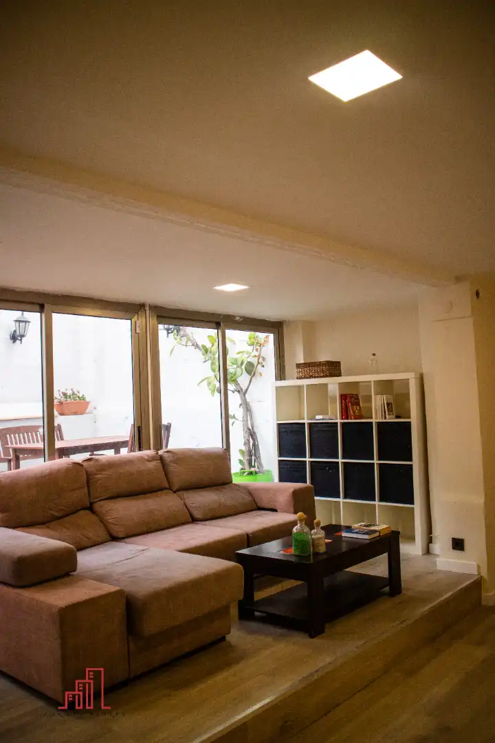 Sala de estar de Piso en venta en Barcelona con Aire acondicionado, Calefacción y Parquet