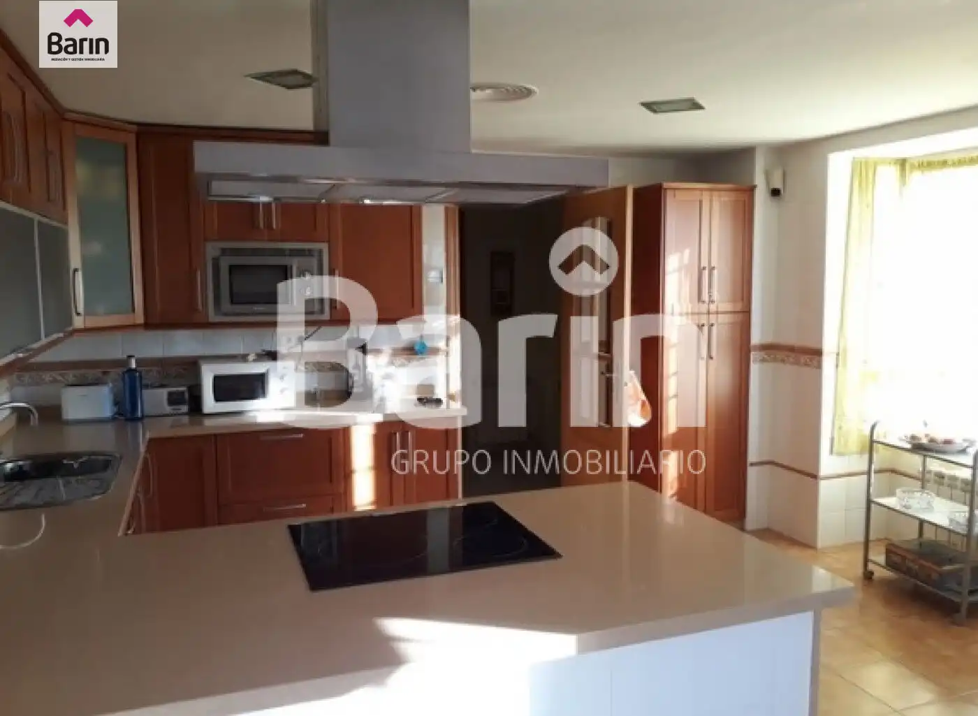 Cocina de Casa o chalet en venta en Córdoba con Aire acondicionado, Jardín privado y Terraza