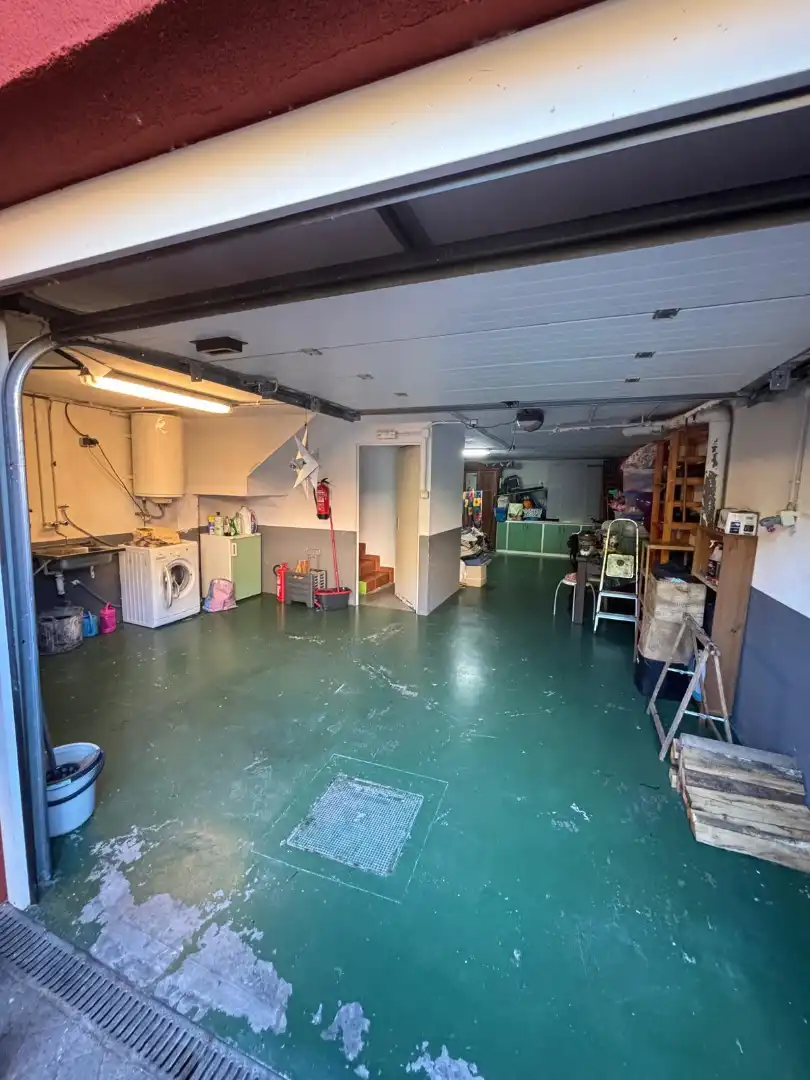 Casa adosada en venda en Morcín amb Calefacció, Jardí privat i Parquet