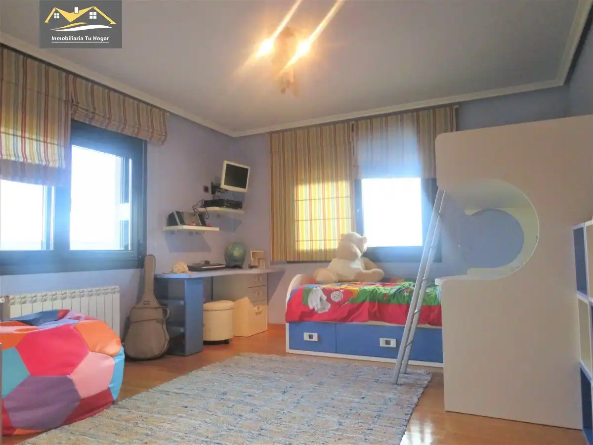 House with terrace for sale in San Cibrao das Viñas, imagen 40