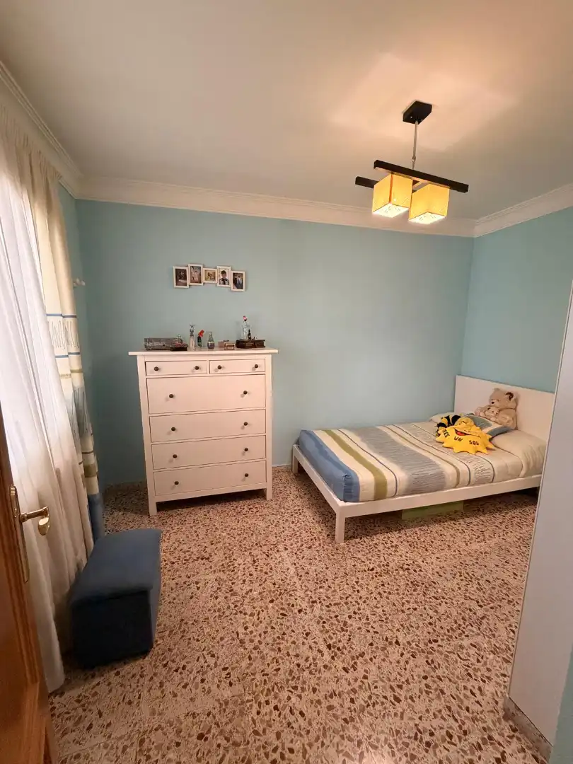Habitación de Piso en venta en Puertollano con Aire acondicionado, Calefacción y Terraza