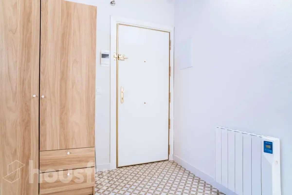Habitación de Estudio de alquiler en Madrid con Amueblado