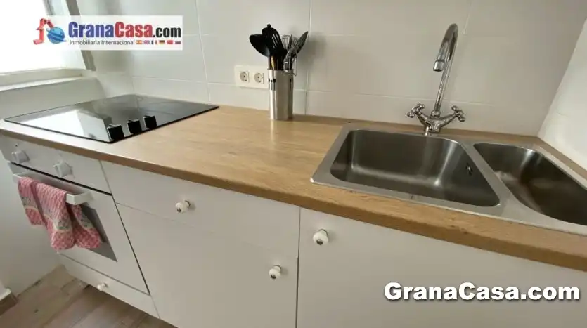 Cocina de Piso de alquiler en Granada con Terraza, Amueblado y Horno