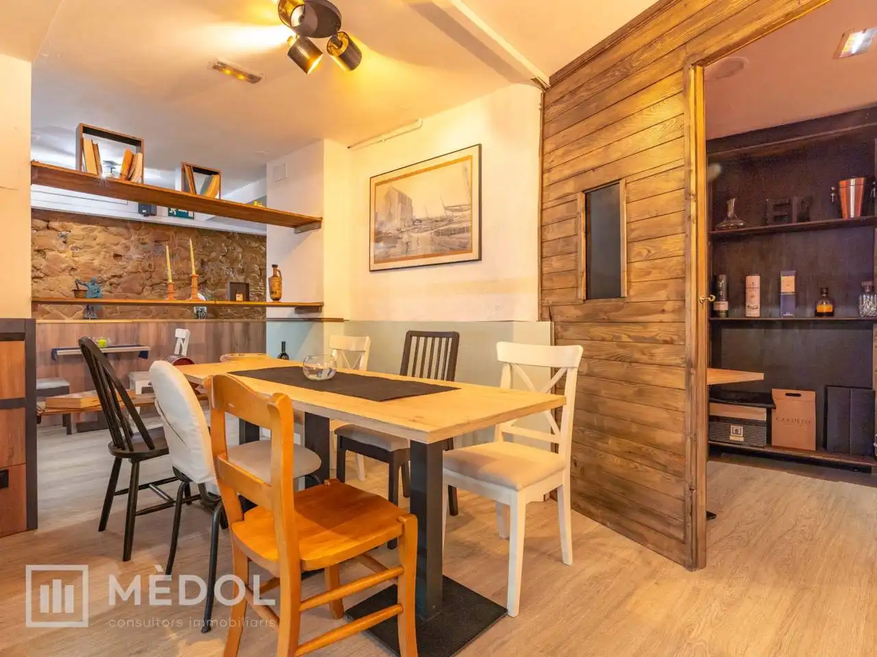 Comedor de Local en traspaso en Tarragona con Aire acondicionado