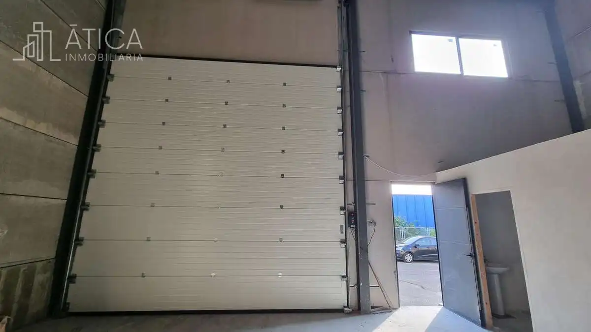 Nau industrial de lloguer a Villares de la Reina, imagen 4