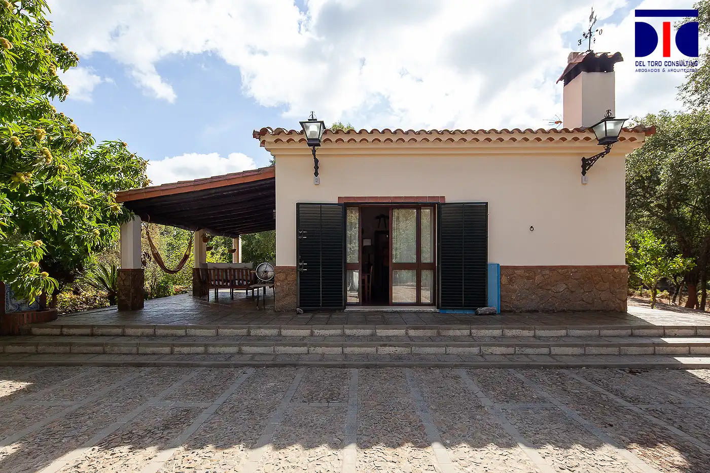 Vista exterior de Finca rústica en venta en Fuenteheridos con Aire acondicionado, Calefacción y Jardín privado