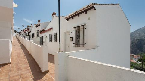 Foto 5 de Casa adosada en venda a Calle Nueva, Lentegí, Granada