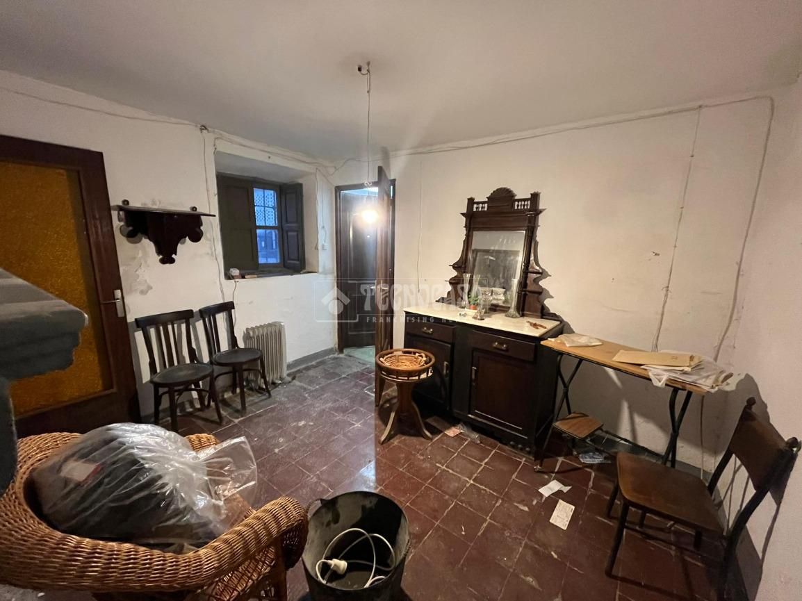 Single-family semi-detached for sale in Vegas del Genil