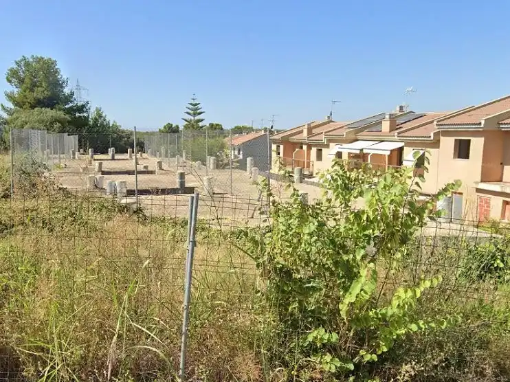 Residential land for sale in Carrer Montsià 17, imagen 4