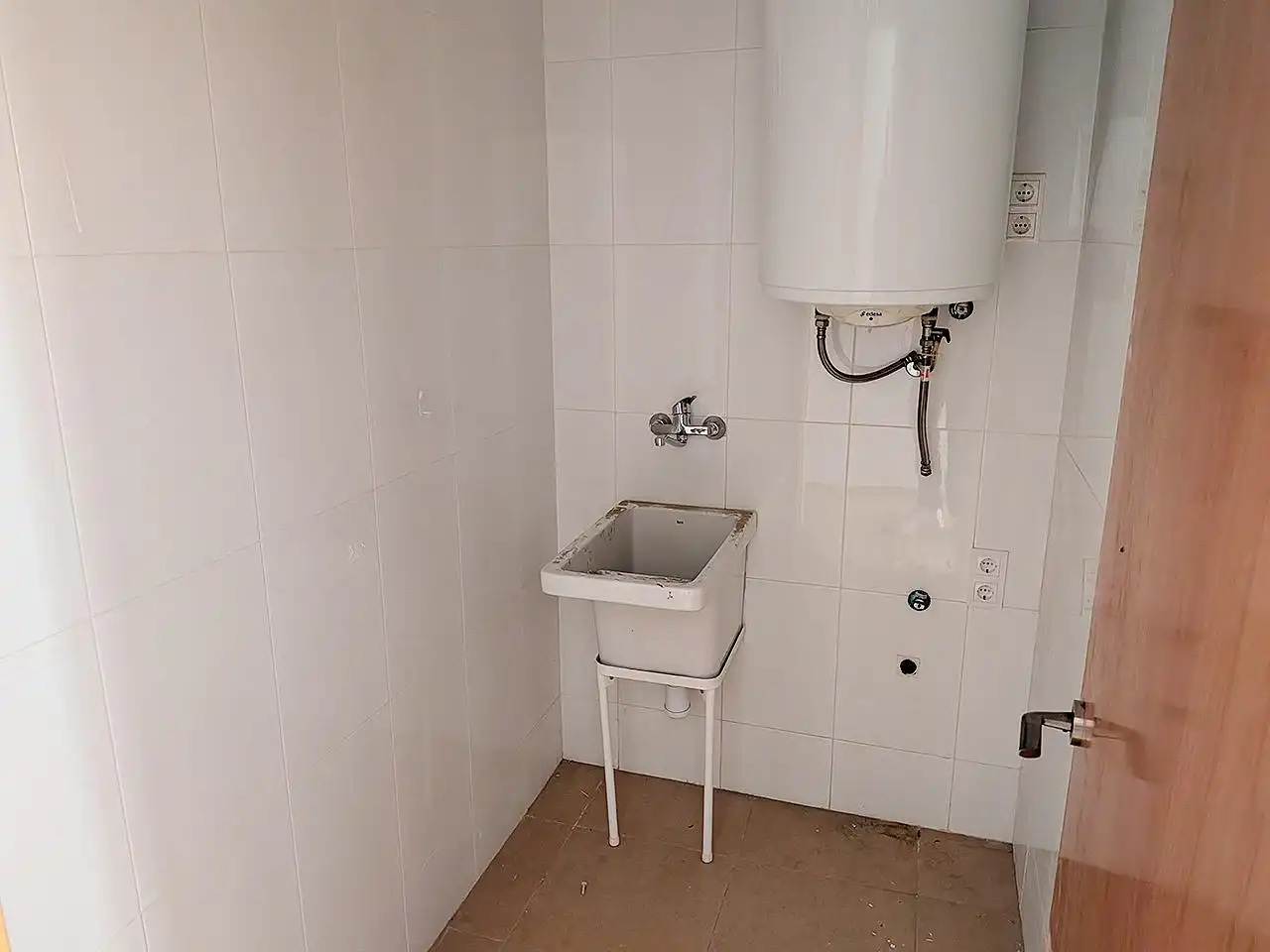 Bathroom of Flat for sale in Ulldecona  with Terrace and Community pool