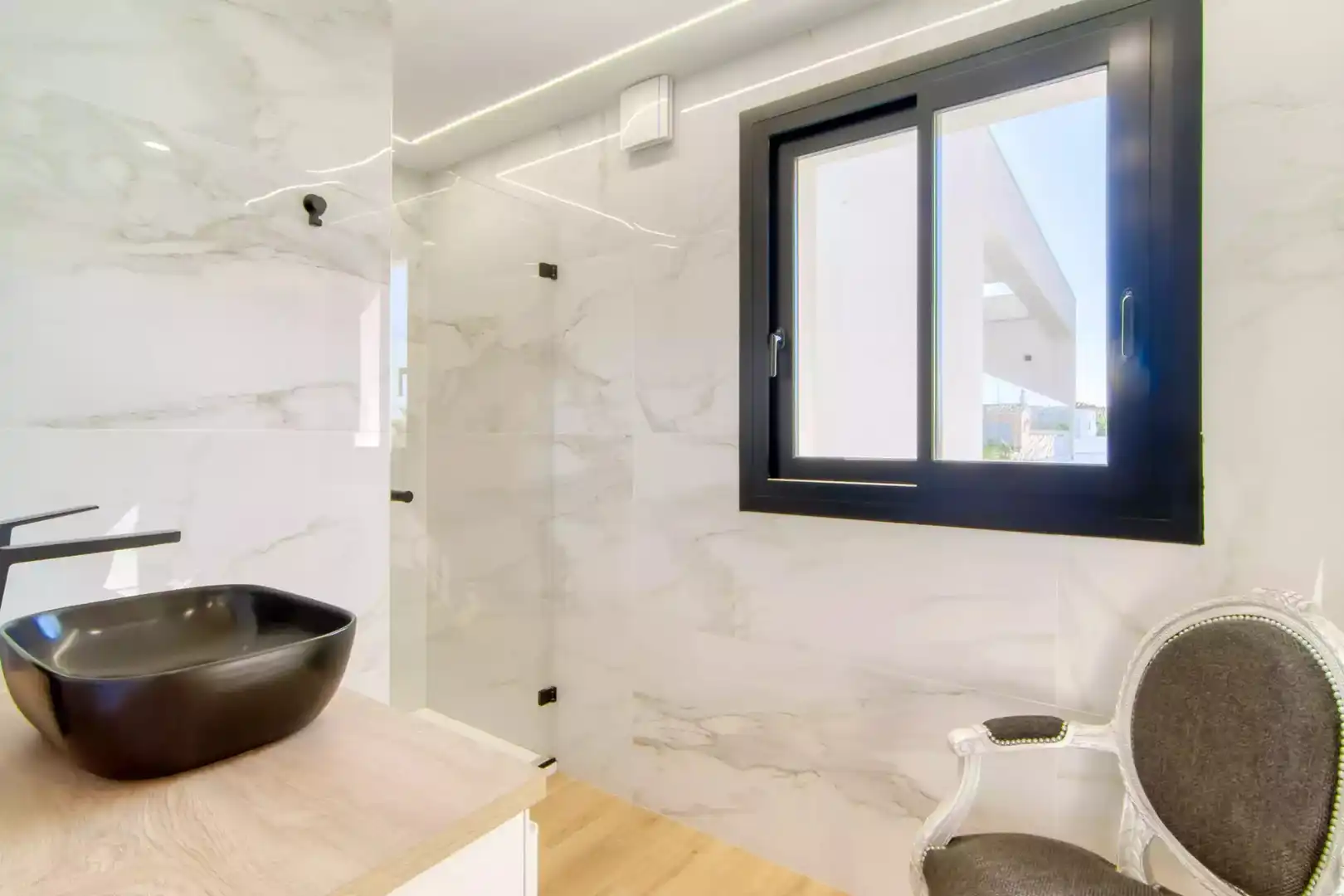Baño de Casa o chalet en venta en Empuriabrava con Aire acondicionado, Calefacción y Terraza