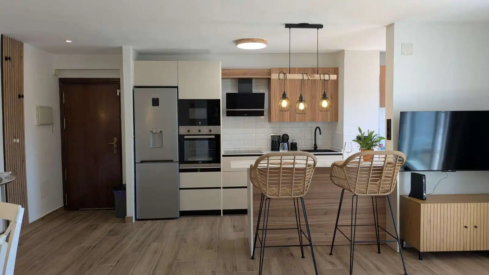 Kitchen of Apartments for share in Málaga Capital  with Air Conditioner, Terrace and Furnished