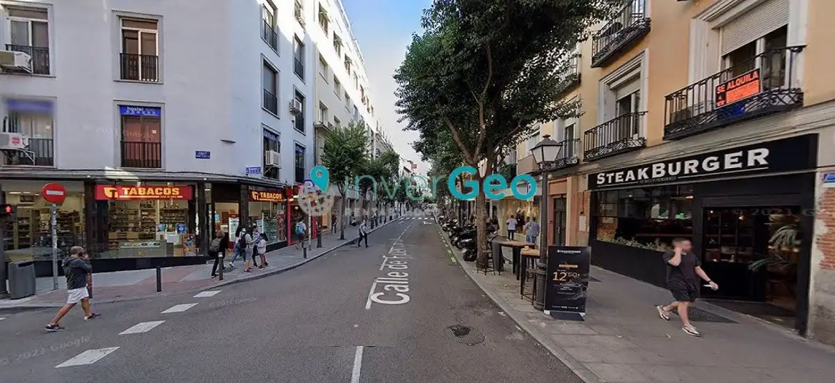 Local comercial en venta en Calle de Fuencarral