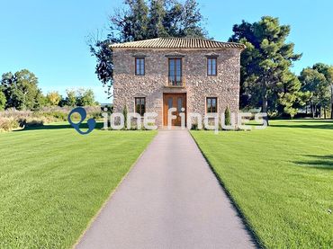 Chalet con balcón en venta en La Bosca