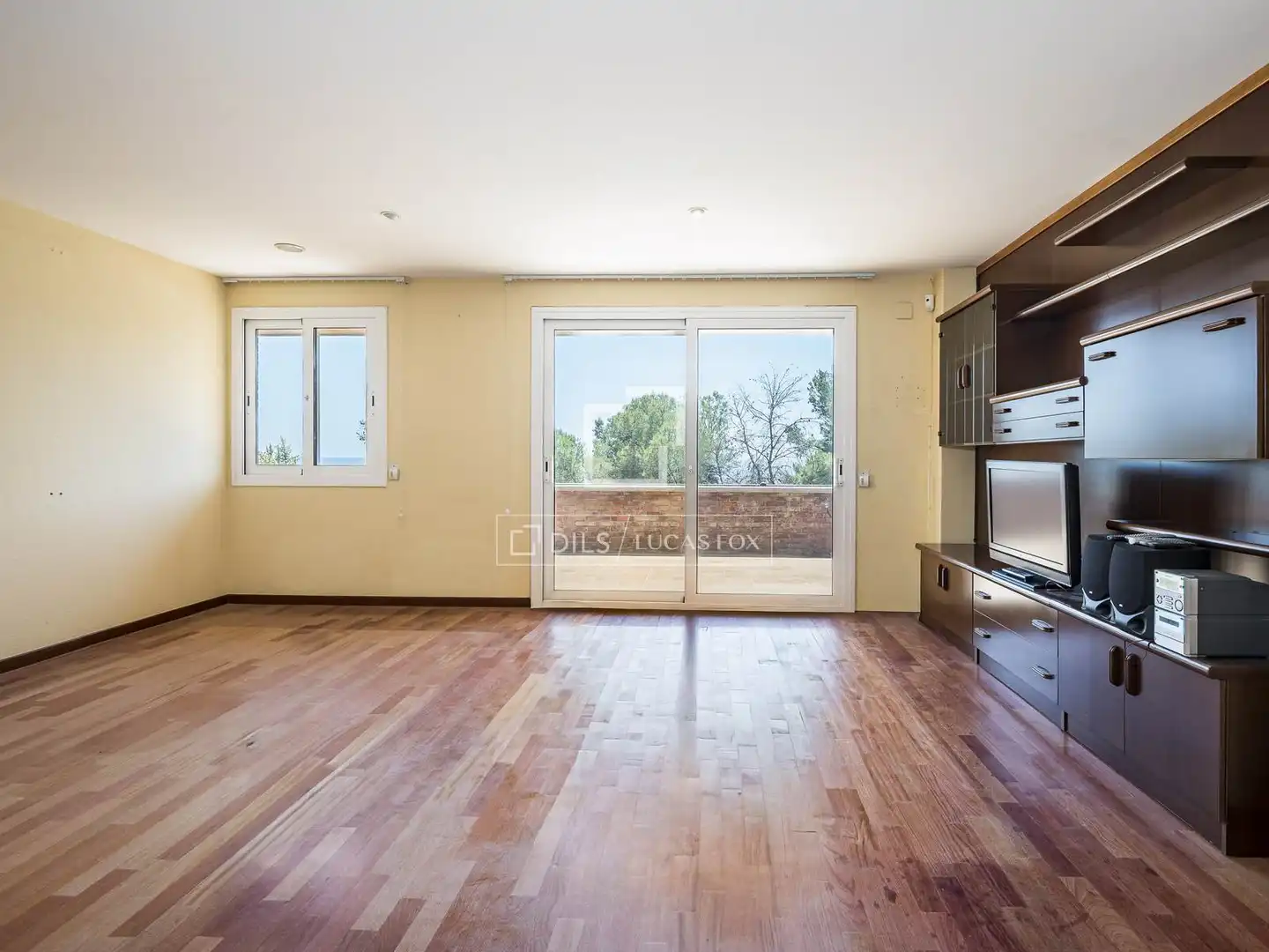 Living room of Flat for sale in Sitges  with Air Conditioner, Heating and Private garden