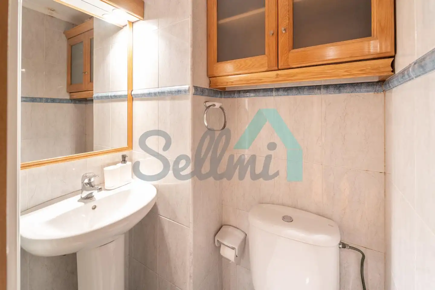 Badezimmer von Wohnung zur untervermieten in Oviedo  mit Heizung, Möbliert und Internet