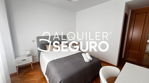 Foto 3 de Piso de alquiler en De Servator, Canillas, Madrid Capital
