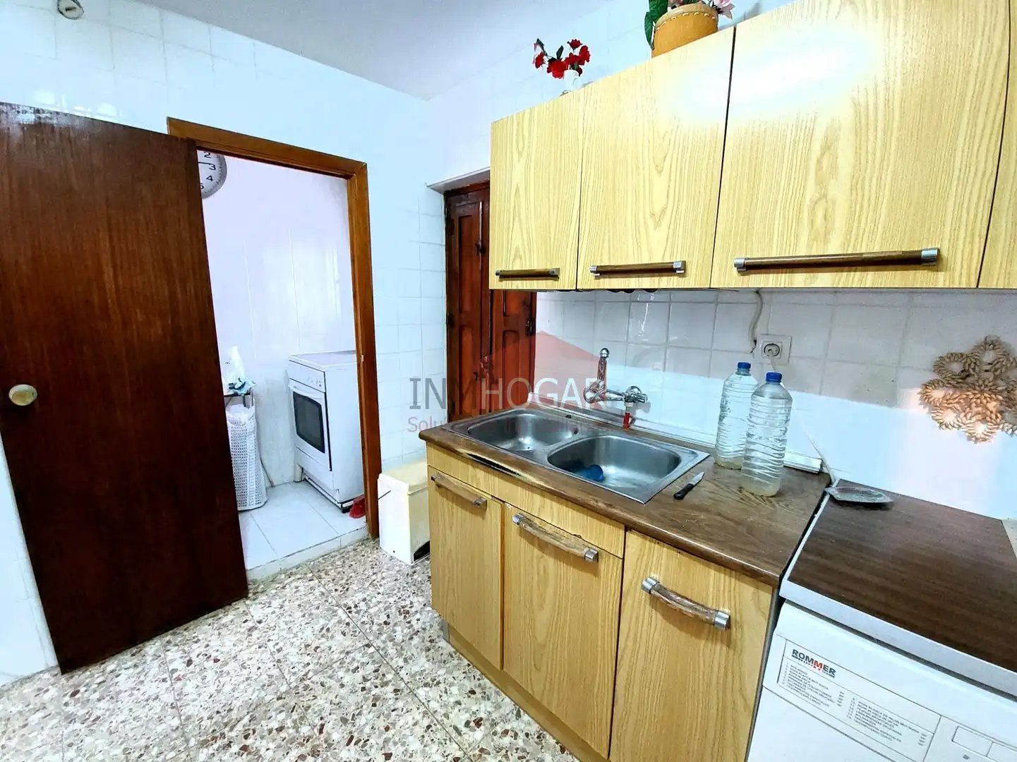 Cuina de Pis en venda en Arévalo amb Terrassa, Traster i Balcó