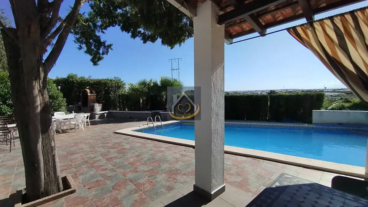 Swimming pool of Land for sale in Cartaya