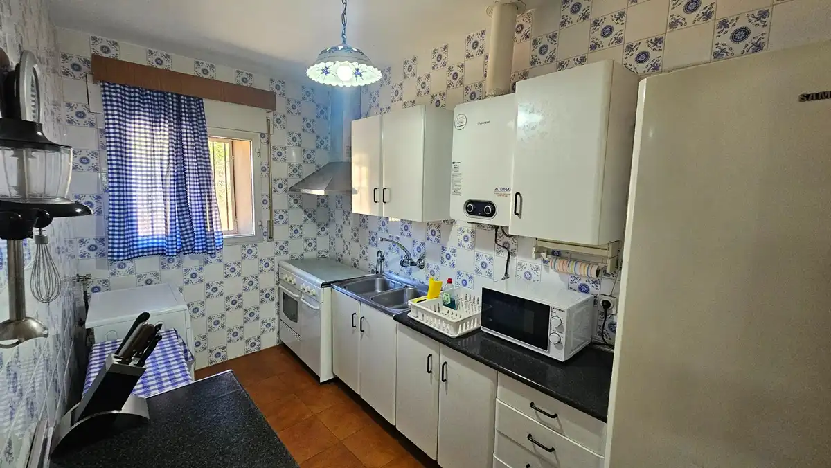 Cocina de Casa o chalet en venta en Higuera de la Sierra con Aire acondicionado, Jardín privado y Terraza