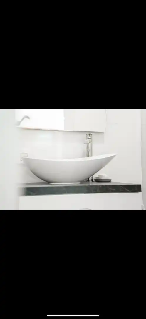 Bany de Casa o xalet en venda en A Merca   amb Jardí privat, Terrassa i Moblat