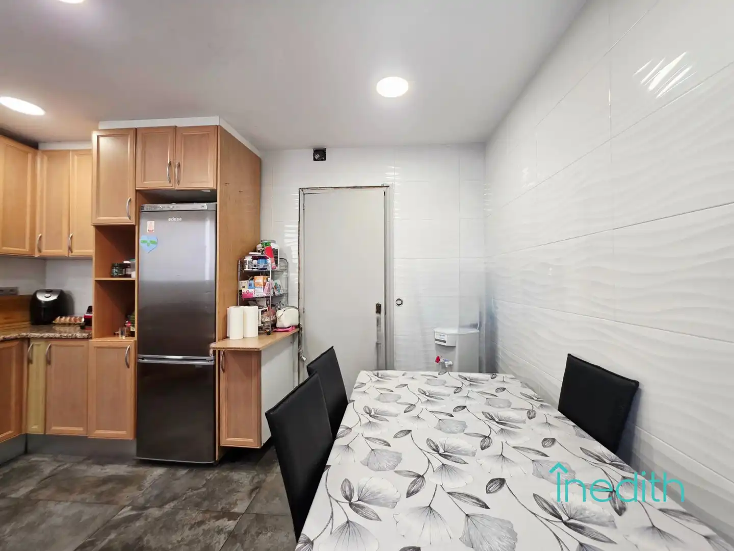 Kitchen of Flat for sale in El Prat de Llobregat  with Air Conditioner, Heating and Terrace