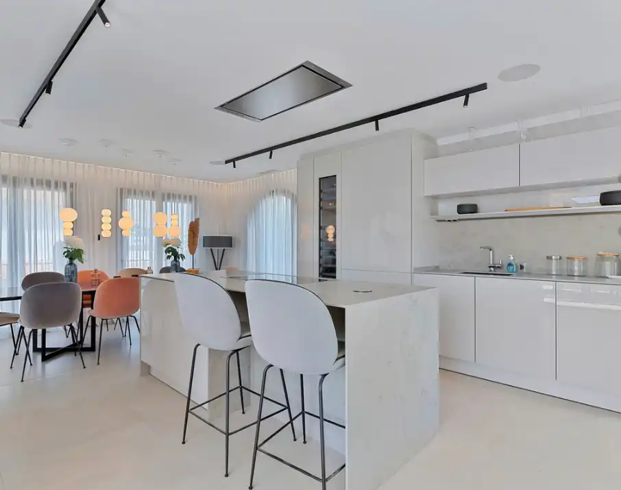 Cocina de Piso en venta en Marbella con Terraza, Amueblado y Horno