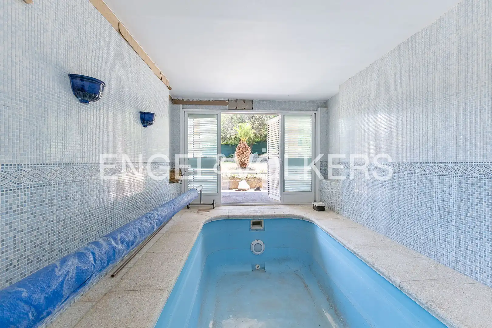 Piscina de Casa o chalet en venta en Móstoles con Calefacción, Jardín privado y Parquet