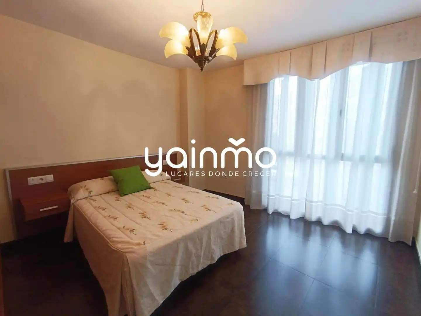 Flat for rent in Avenida del Ejército Español, San Bartolomé - Millán de Priego