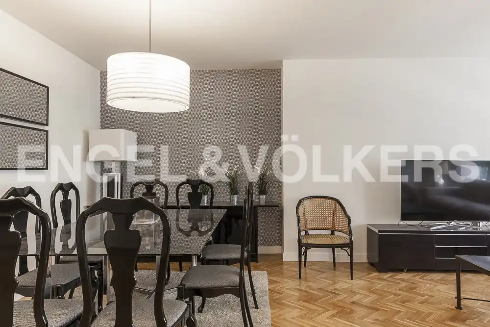Dining room of Flat for rent in Madrid  with Air Conditioner, Heating and Private garden