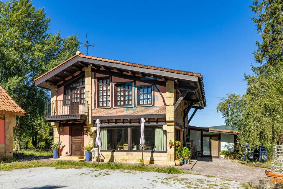 Exterior view of Houses for sale in Lapice - Larreaundi - Olaberria - Meaka