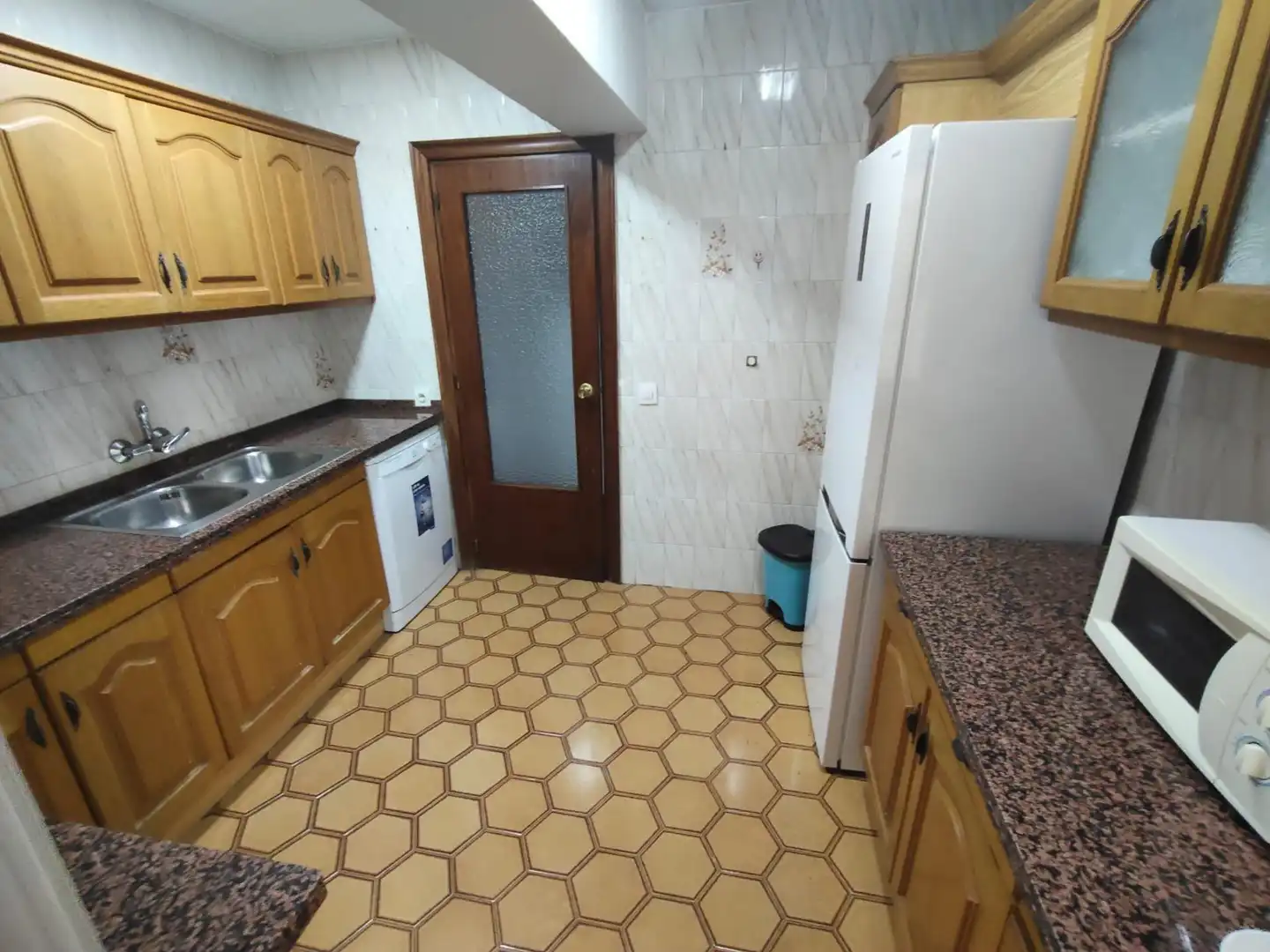 Küche von Wohnung zum Verkauf in Alicante / Alacant mit Klimaanlage, Parkett und Terrasse