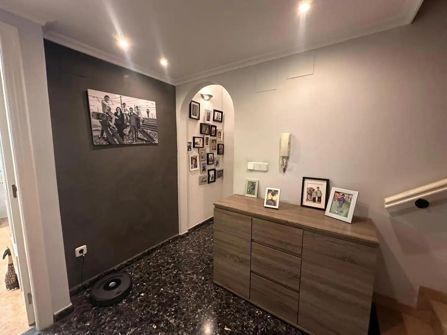 Casa adosada en venta en Alquenència - Venècia