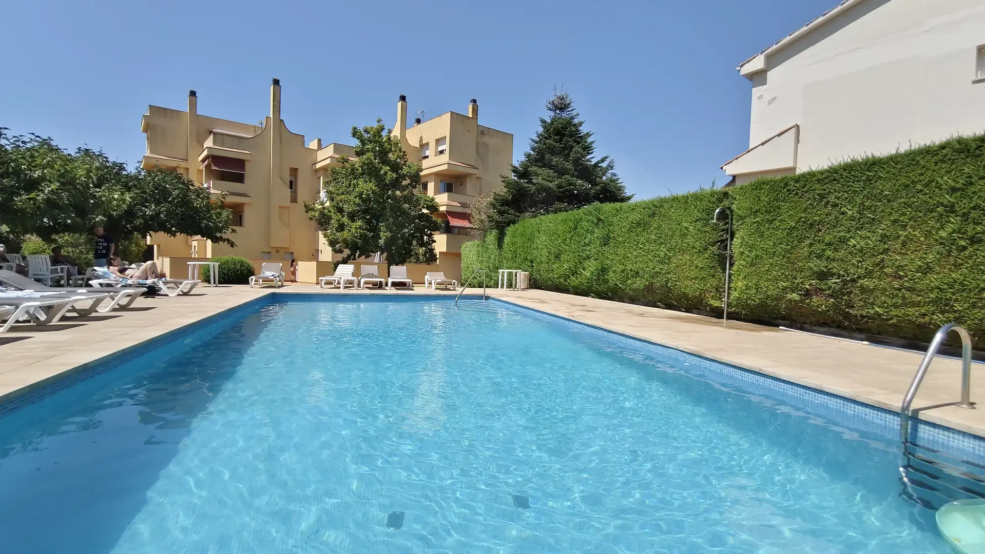 Penthouse with pool for sale in La Fosca - Cala Margarida, imagen 3