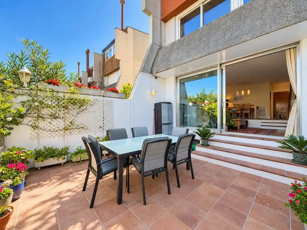 Casa pareada en venta en Calle Calle Emilio Coll, imagen 3