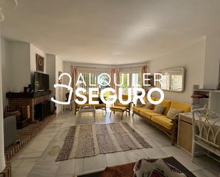 Sala d'estar de Casa o xalet de lloguer en Mijas amb Aire condicionat, Terrassa i Piscina