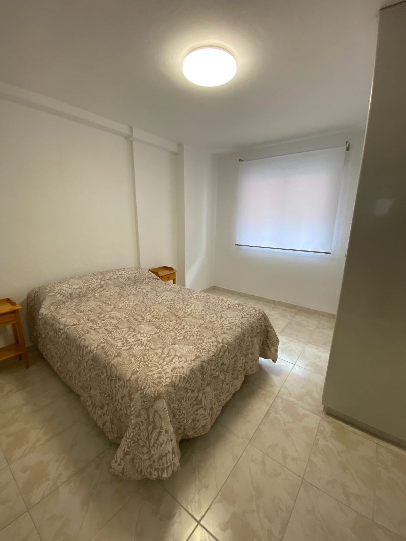 Dormitori de Pis de lloguer en Málaga Capital amb Terrassa, Moblat i Rentadora